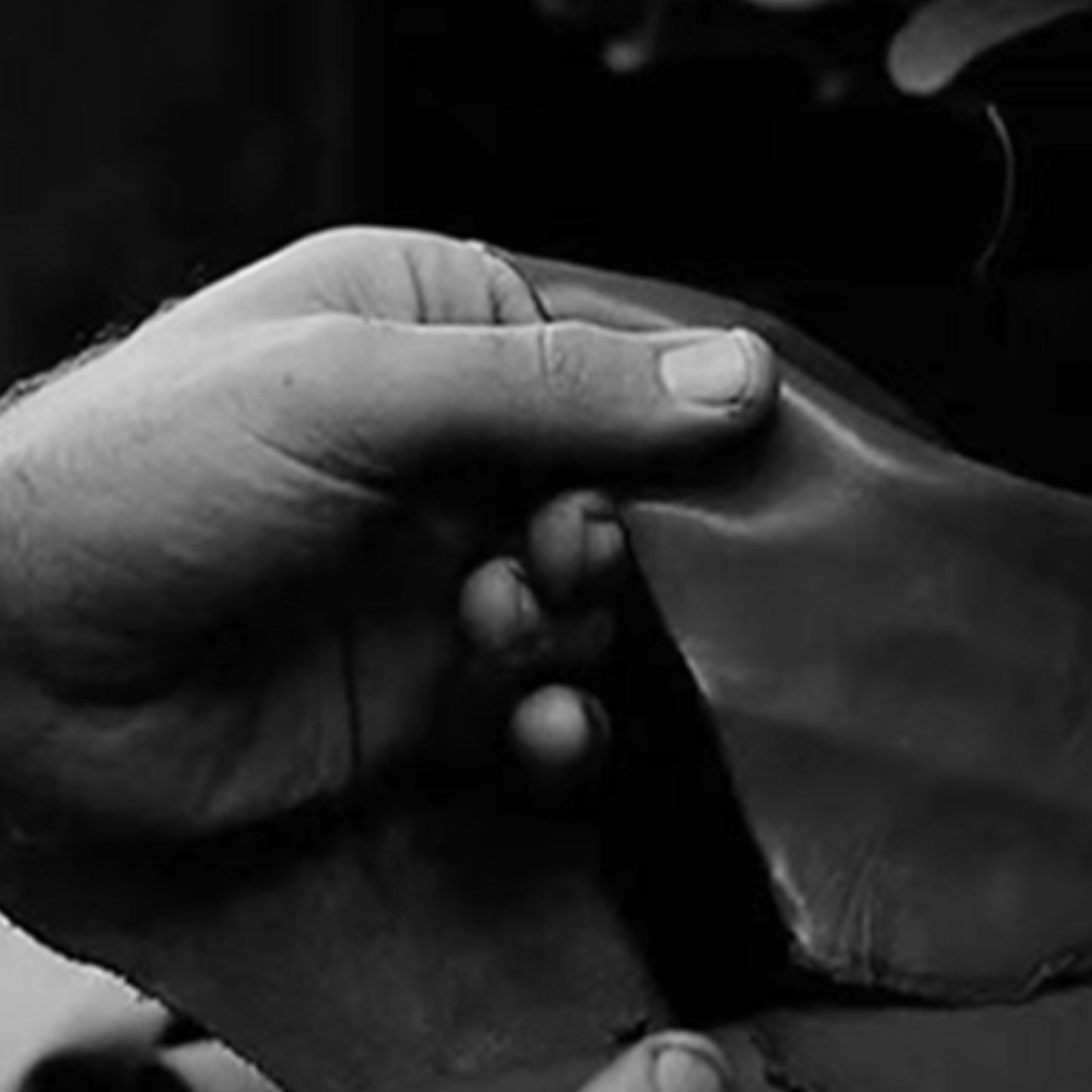 シンプルタトゥーチェア